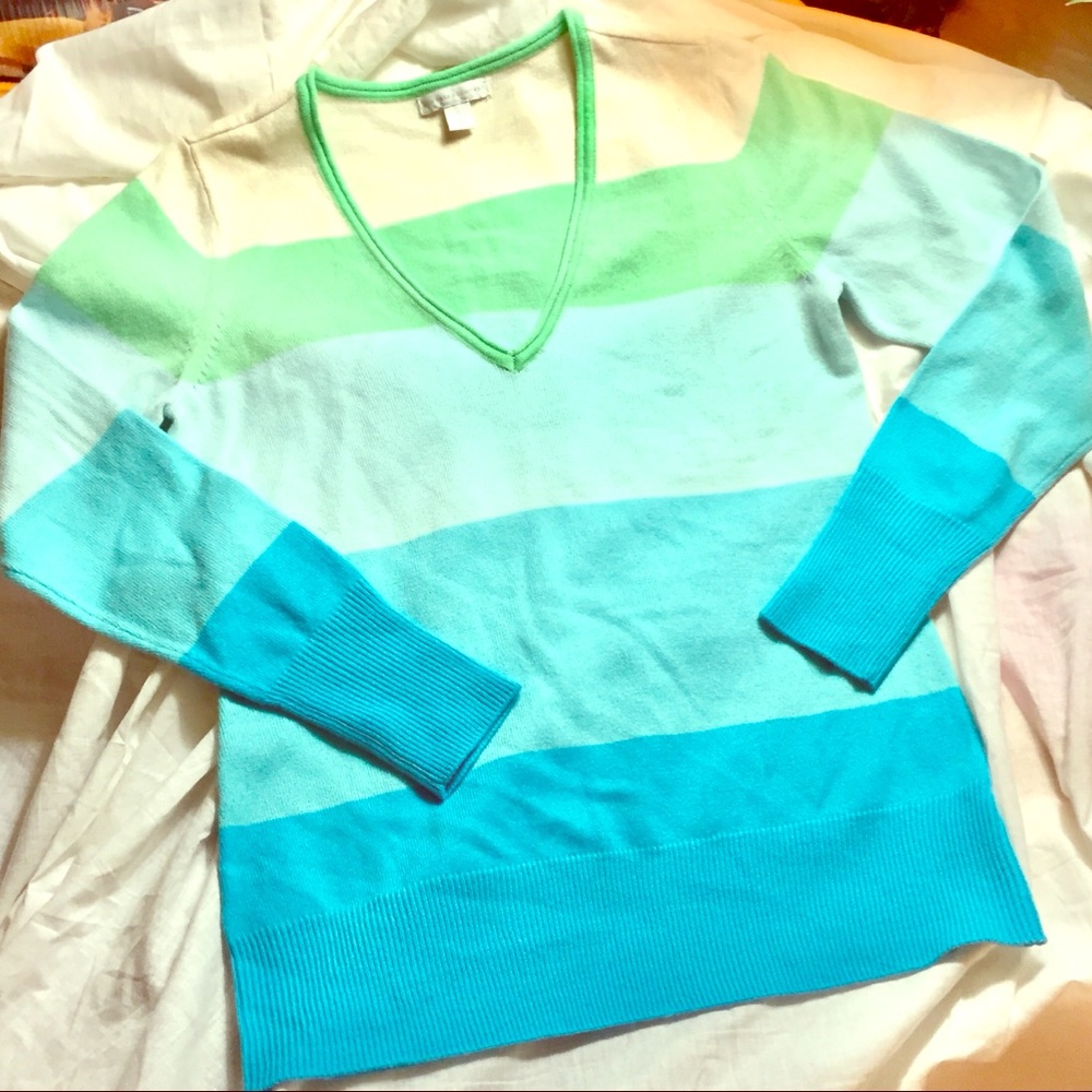 Preppy V-neck  Sweater